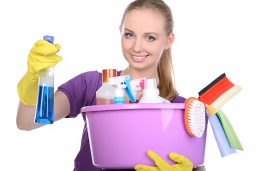 Move out cleaning team working in a London home near Acton